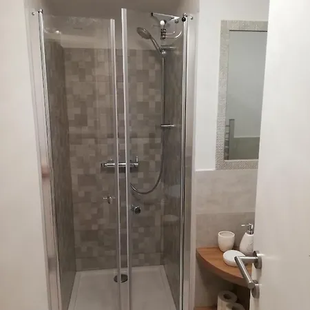 Apartma Salvia-guest House
