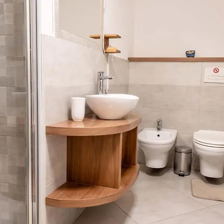 Apartma Salvia-guest House, Portoroz * לוסיה